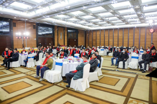 晟通铝模联盟2022年总结暨2023年目标签约大会胜利雷火电竞召开(图3) 晟通铝模联盟2022年总结暨2023年目标签约大会胜利雷火电竞召开(图3)