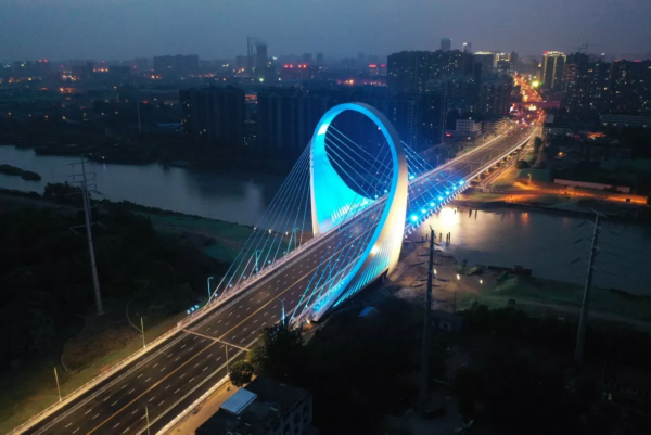 今天淮雷火电竞安运河大桥建成通车!(图8) 今天淮雷火电竞安运河大桥建成通车!(图8)