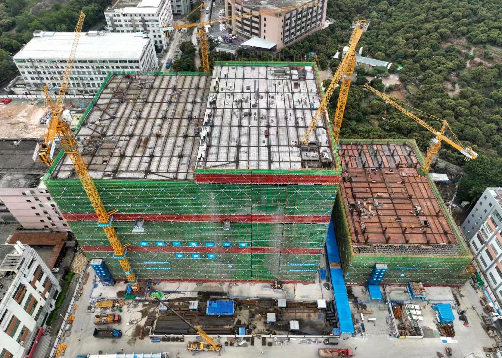 雷火电竞深圳加速推进“工业上楼”(图4) 雷火电竞深圳加速推进“工业上楼”(图4)